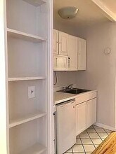 155 E 38th St in New York, NY - Building Photo - Building Photo
