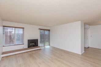 2511 Stoneview Ln in Spring Valley, CA - Building Photo - Building Photo