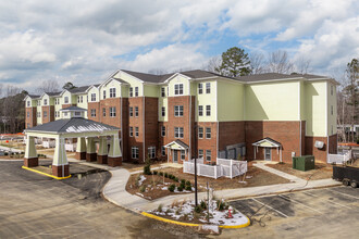 Grande Oak in Williamsburg, VA - Building Photo - Building Photo