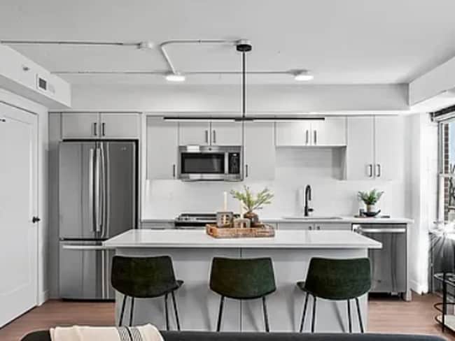 1700 N Manhattan Ave in Manhattan, KS - Building Photo - Building Photo