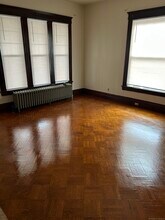 104 Howard Ave-Unit -1st fl in New Haven, CT - Building Photo - Building Photo