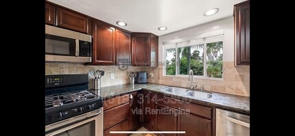 4228 Calavo Dr in La Mesa, CA - Building Photo - Building Photo