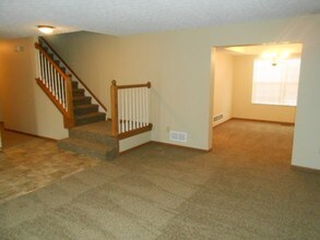 161 Patterson St in Pickerington, OH - Building Photo - Building Photo