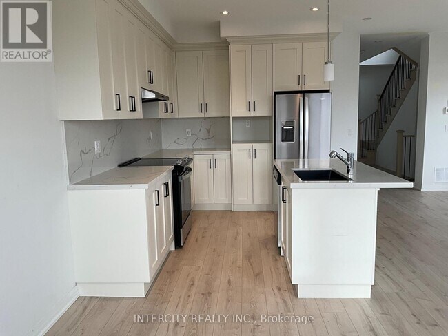 53 Tipp Dr in Richmond Hill, ON - Building Photo - Building Photo