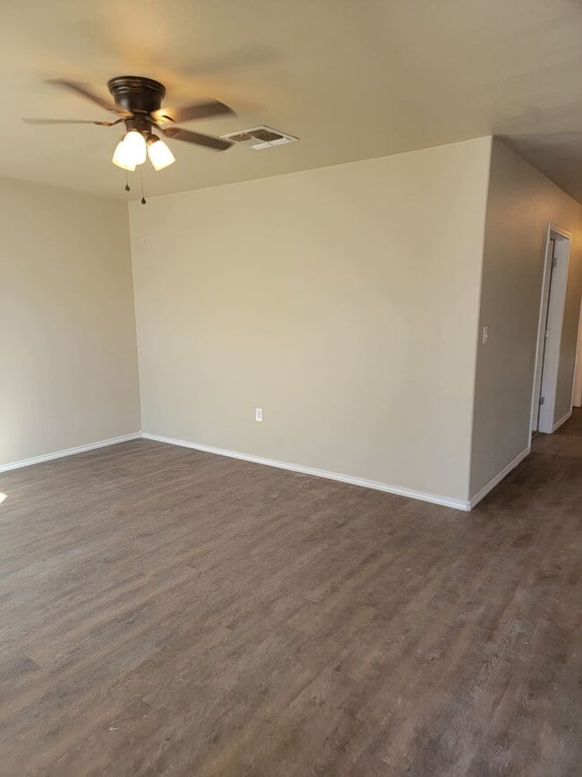 112 82nd St in Lubbock, TX - Building Photo - Building Photo