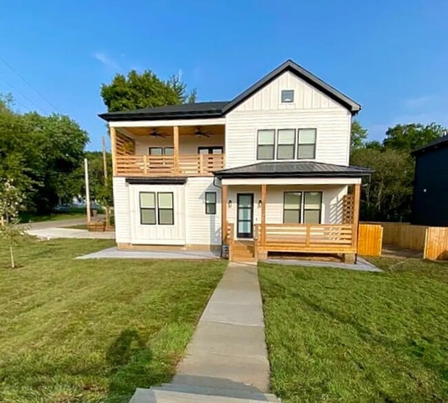 property at 500 Edwin St