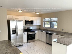 785 SW Belmont Cir in Port St. Lucie, FL - Foto de edificio - Building Photo