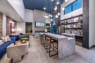 Luca Apartments in Austin, TX - Building Photo