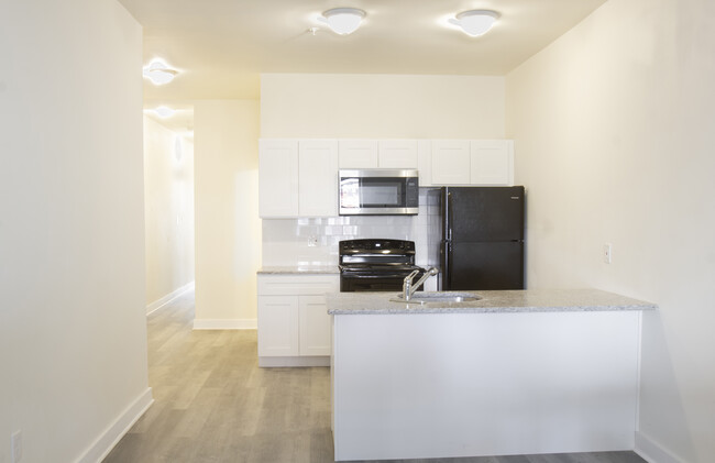 6032 Market St, Unit 3
