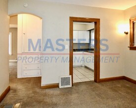 1133 Parkside Blvd in Toledo, OH - Building Photo - Building Photo