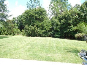 6433 Bridgecrest Dr in Fish Hawk, FL - Building Photo - Building Photo