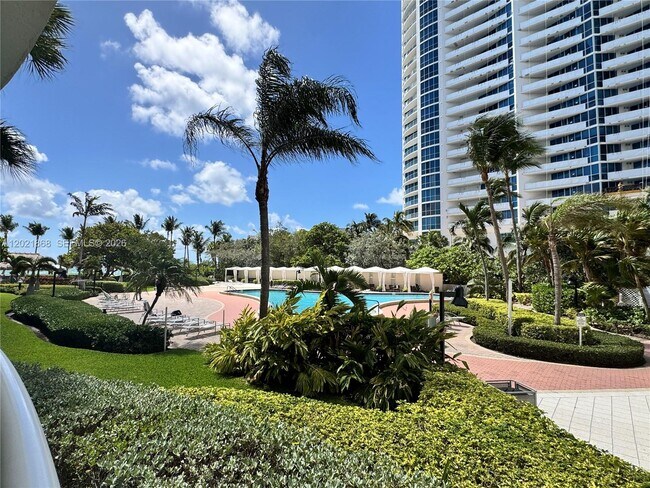 property at 3001 S Ocean Dr