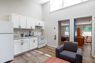 Villages at Hartford in Hartford, CT - Building Photo