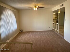 10014 N 44th Dr in Glendale, AZ - Building Photo - Building Photo