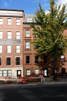 22 7th Ave Apartments