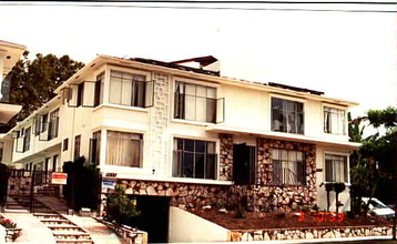 1215 N Harper Ave in Los Angeles, CA - Building Photo - Building Photo