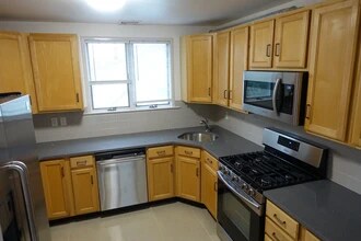 26 Harding Ct in Garfield, NJ - Building Photo - Building Photo