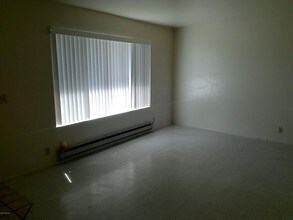 3170 N Tani Rd-Unit -8 in Prescott Valley, AZ - Building Photo - Building Photo