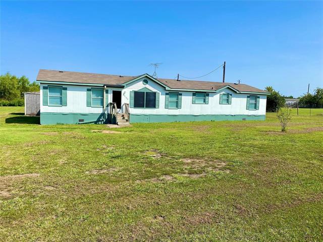12182 Thistle Ln in Justin, TX - Building Photo