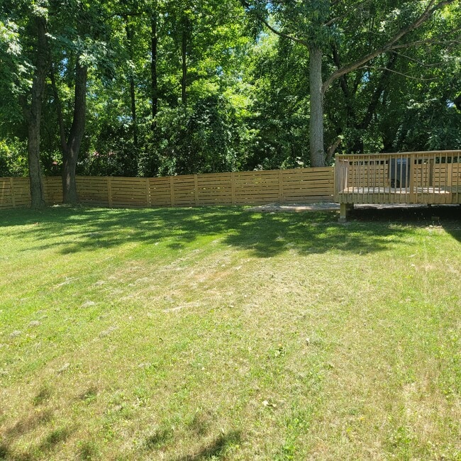 573 Anita Dr in Clarksville, TN - Building Photo - Building Photo