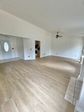 413 Duncan Dr in Windsor, CA - Building Photo - Building Photo