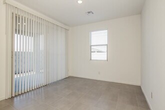 5630 W Notch Hill Rd in Phoenix, AZ - Building Photo - Building Photo