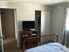 67 Bishop Dr, Unit 67 Bishop in Framingham, MA - Foto de edificio - Building Photo