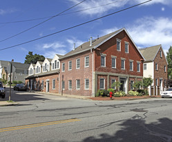 119 Merrimac St in Newburyport, MA - Building Photo
