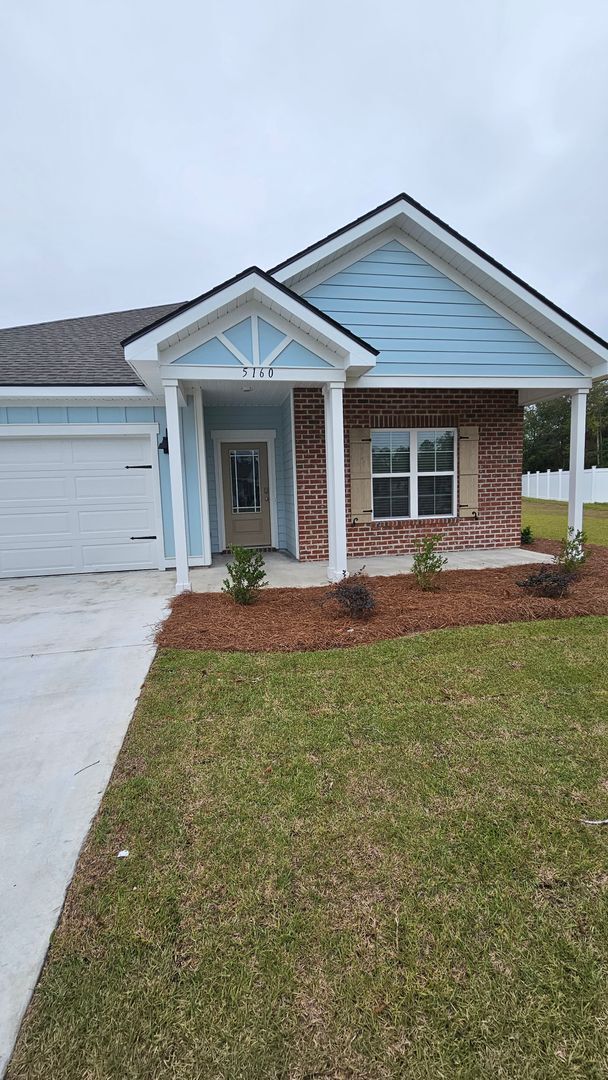 property at 5160 Grand Oak Cir