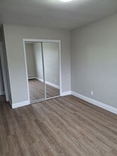 Hillside Apartments in Sault Ste Marie, ON - Foto de edificio - Building Photo