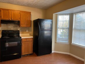 6600 Meadow Rue Dr in Norcross, GA - Building Photo - Building Photo