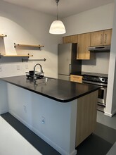 2228 Yale Ave E, Unit 13 in Seattle, WA - Foto de edificio - Building Photo