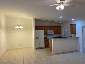 6432 Las Palmas Way in Port St. Lucie, FL - Building Photo - Building Photo