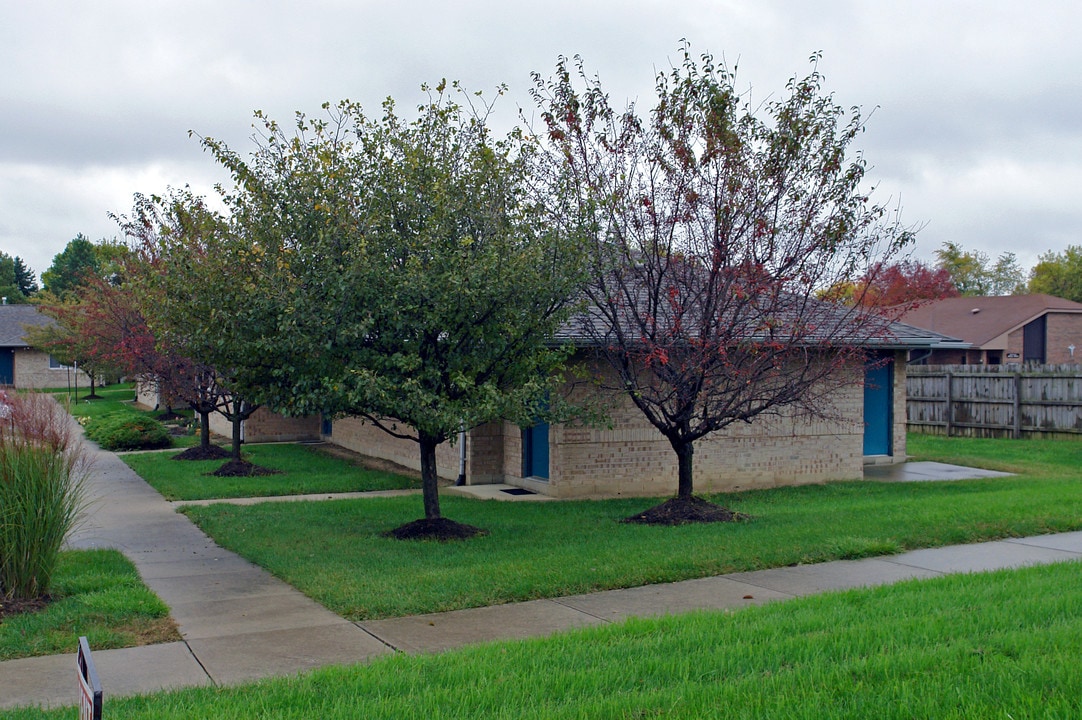 Gateway Village in Englewood, OH - Building Photo