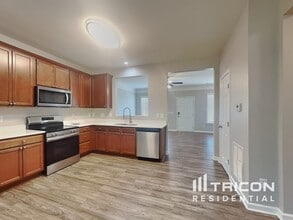 3013 Brumlow Ln in Raleigh, NC - Building Photo - Building Photo