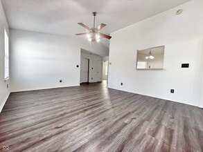 776 Alvey Ct in Greenwood, IN - Building Photo - Building Photo