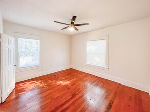 2216 Julian Ave in San Diego, CA - Building Photo - Building Photo