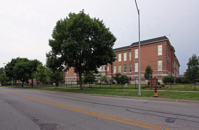 D.A. Holmes Senior Apartments in Kansas City, MO - Building Photo - Building Photo