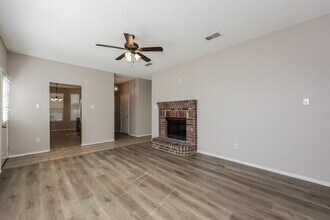 6366 Rainwater Way in Fort Worth, TX - Building Photo - Building Photo