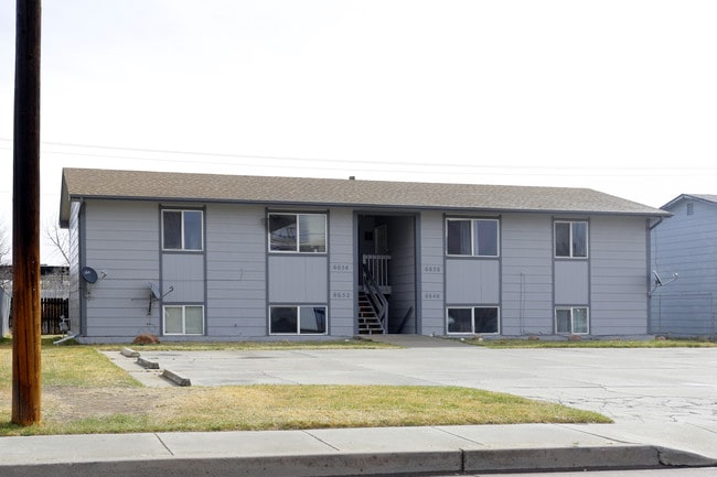 6648-6654 Provincial Dr in Fountain, CO - Building Photo - Building Photo