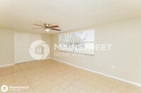 7909 Hawthorn Dr photo'