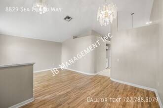 8829 Sea Island Way in Tampa, FL - Building Photo - Building Photo