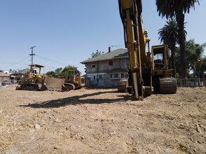 1200 Magnolia Ave in Los Angeles, CA - Building Photo - Building Photo