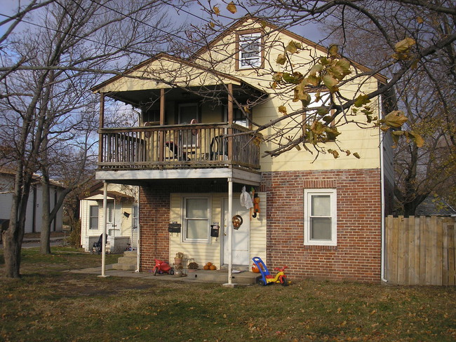 141 W Jefferson St in Paulsboro, NJ - Building Photo - Other