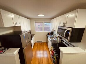 402 Highland Ave, Unit 44 in Somerville, MA - Building Photo - Building Photo