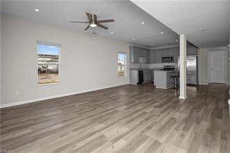 926 W 26th St in Norfolk, VA - Foto de edificio - Building Photo