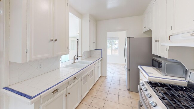 2968 Garfield St in Carlsbad, CA - Building Photo - Building Photo