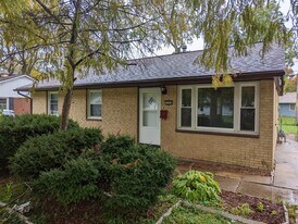 1505 Holly Hill Dr in Champaign, IL - Building Photo