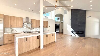 8133 E Cortez Dr in Scottsdale, AZ - Building Photo - Building Photo