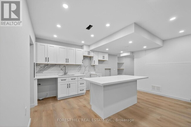 property at 19 Candis Dr